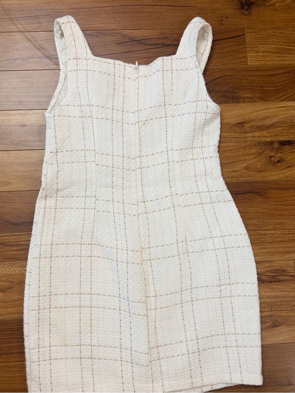 SHEIN Cream Tweed Mini Dress with Gold Thread Detail - Picture 4 of 6
